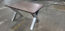 Cargar imagen en el visor de la galería, MESA BIG X CROMADA