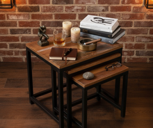 Cargar imagen en el visor de la galería, MESA LATERAL DIABLO QUEENS
